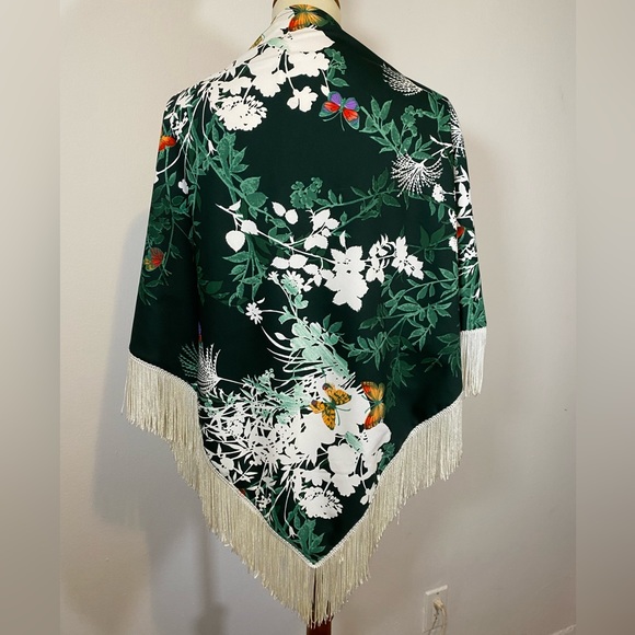 70s VTG Butterfly Maxi Dress and Fringe Shawl - Picture 8 of 17